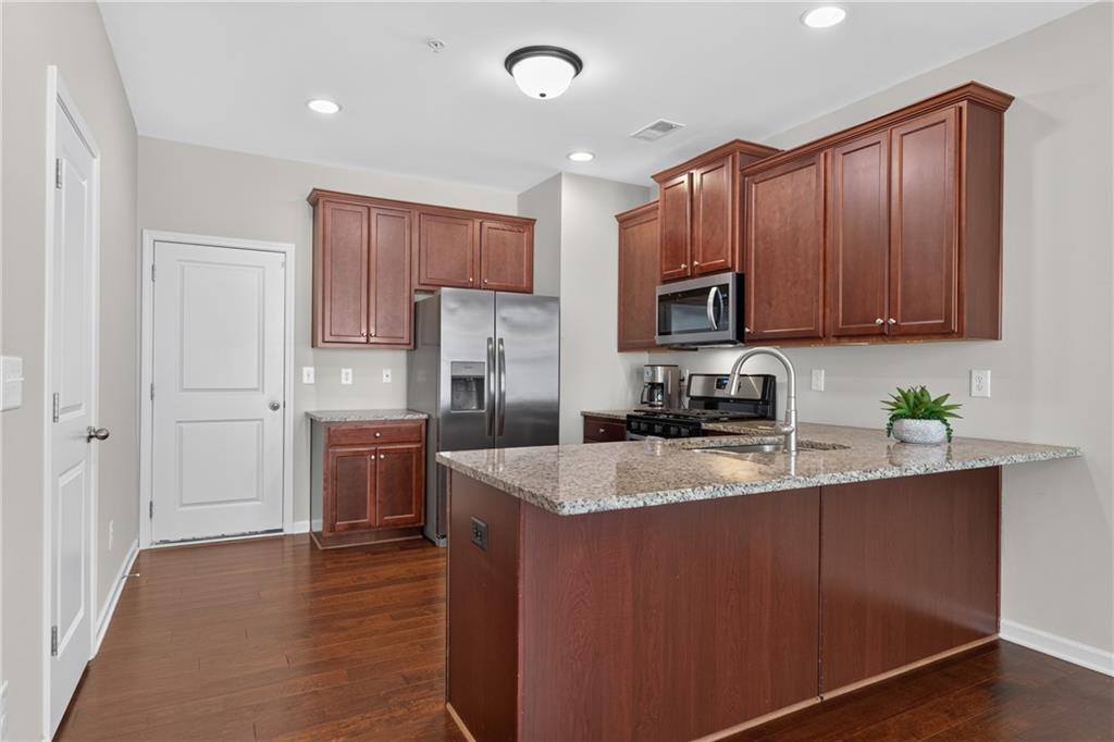 3383 Castleberry Village Circle 150