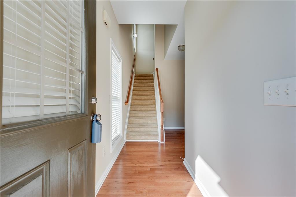 2271 Oakland Downs Way
