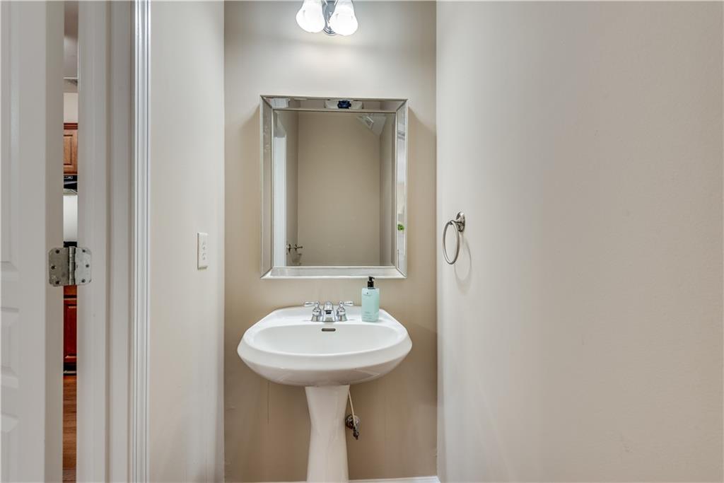 2271 Oakland Downs Way, Lawrenceville, Georgia image 22