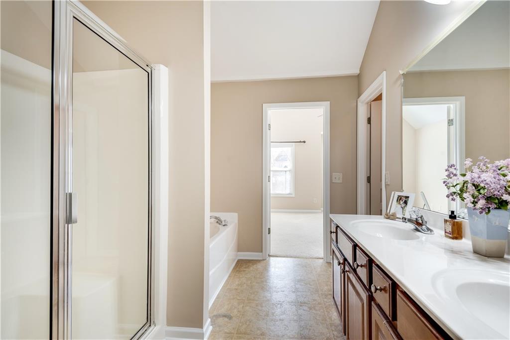 2271 Oakland Downs Way, Lawrenceville, Georgia image 30