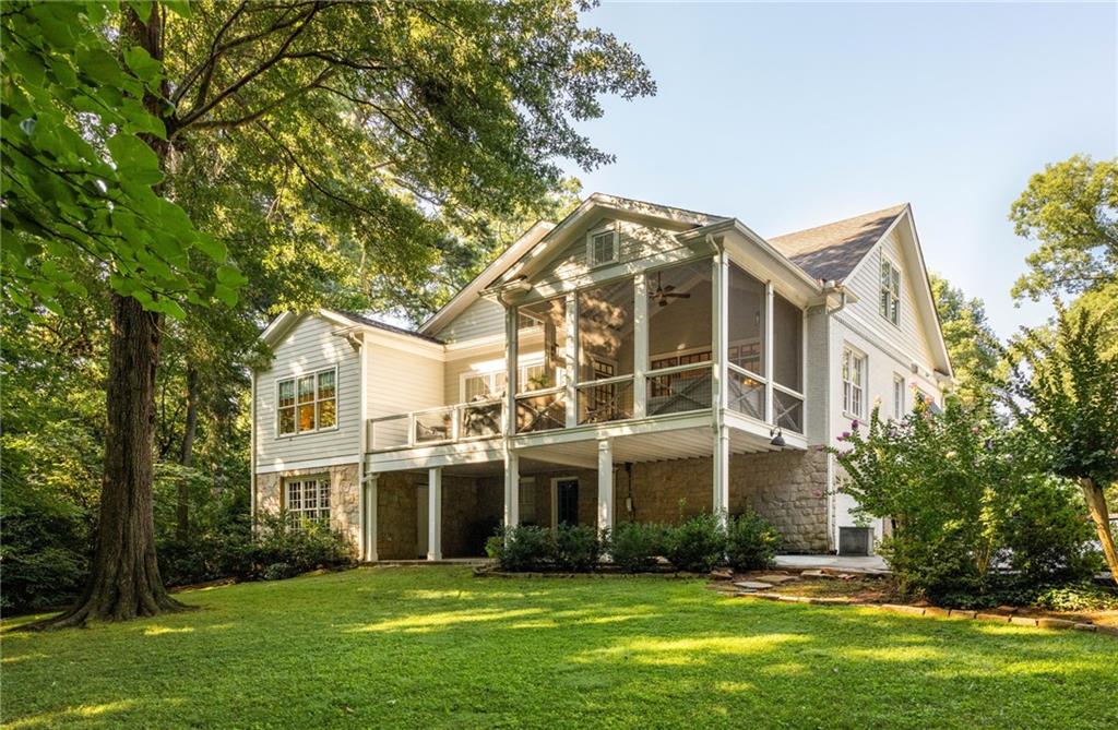 373 Glenn Circle