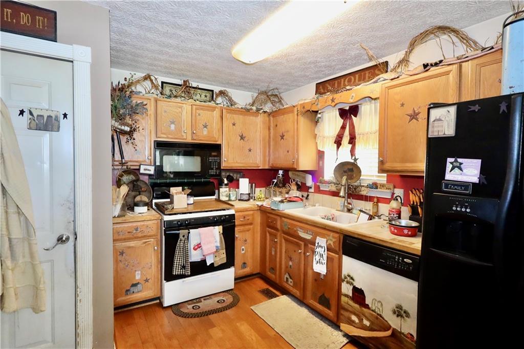 24 Lady Savannah Drive, Dallas, Georgia image 4