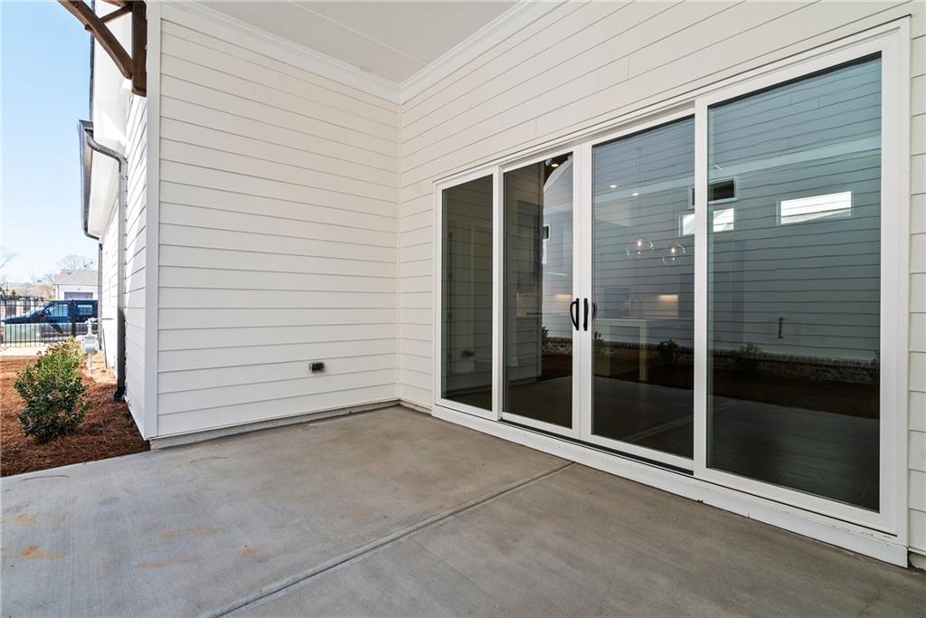 515 Godfrey Drive, Cumming, Georgia image 9