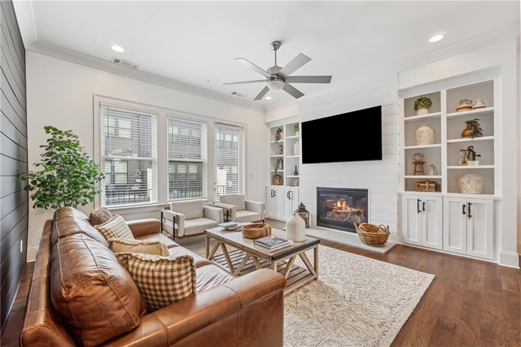 6686 Sterling Drive