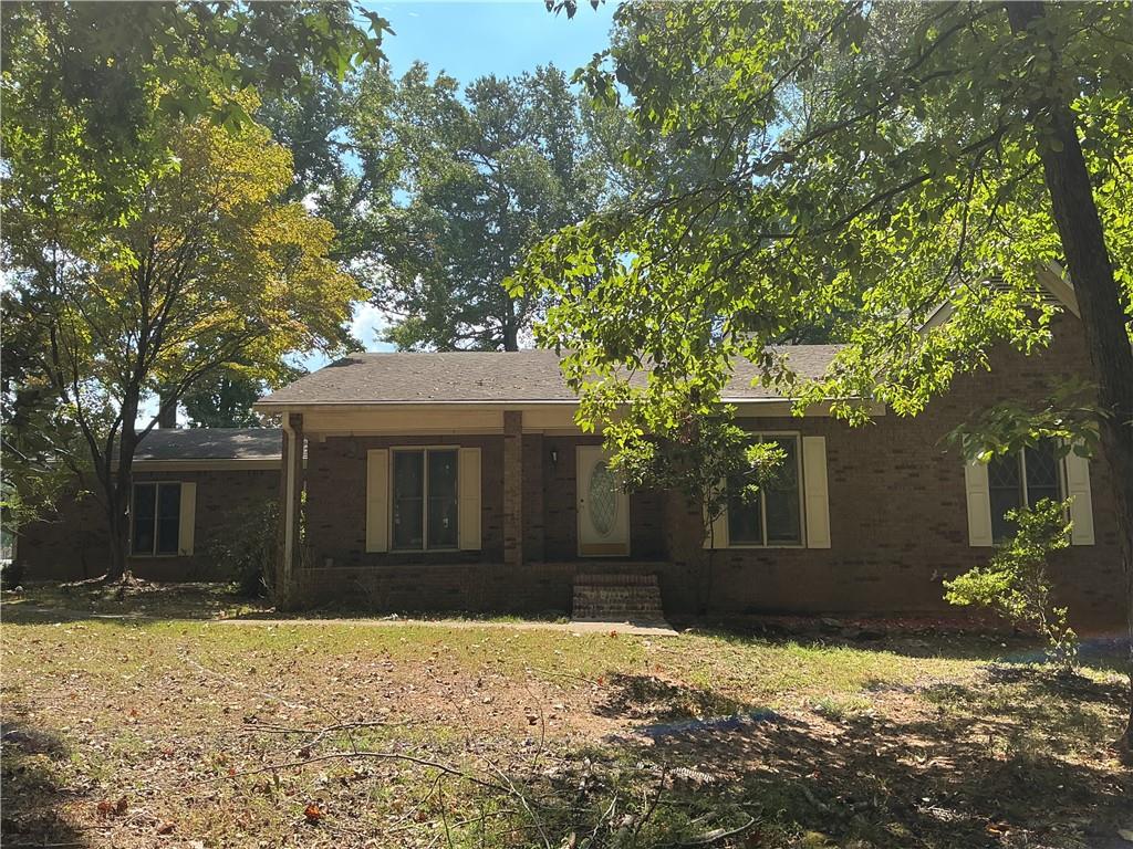 105 Benson Circle