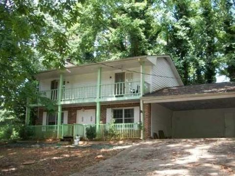 A home in Lilburn