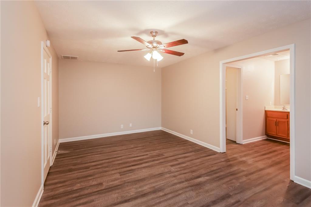 592 Cricket Hill Trail, Lawrenceville, Georgia image 8