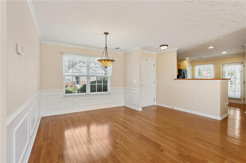 143 Swanee Lane