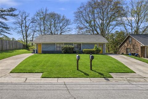 Multifamily For Sale - 1156 Pinedale Circle<br/> Conyers, GA 30012