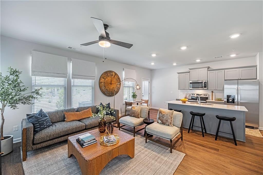 398 Sailors Way Austin Flex
