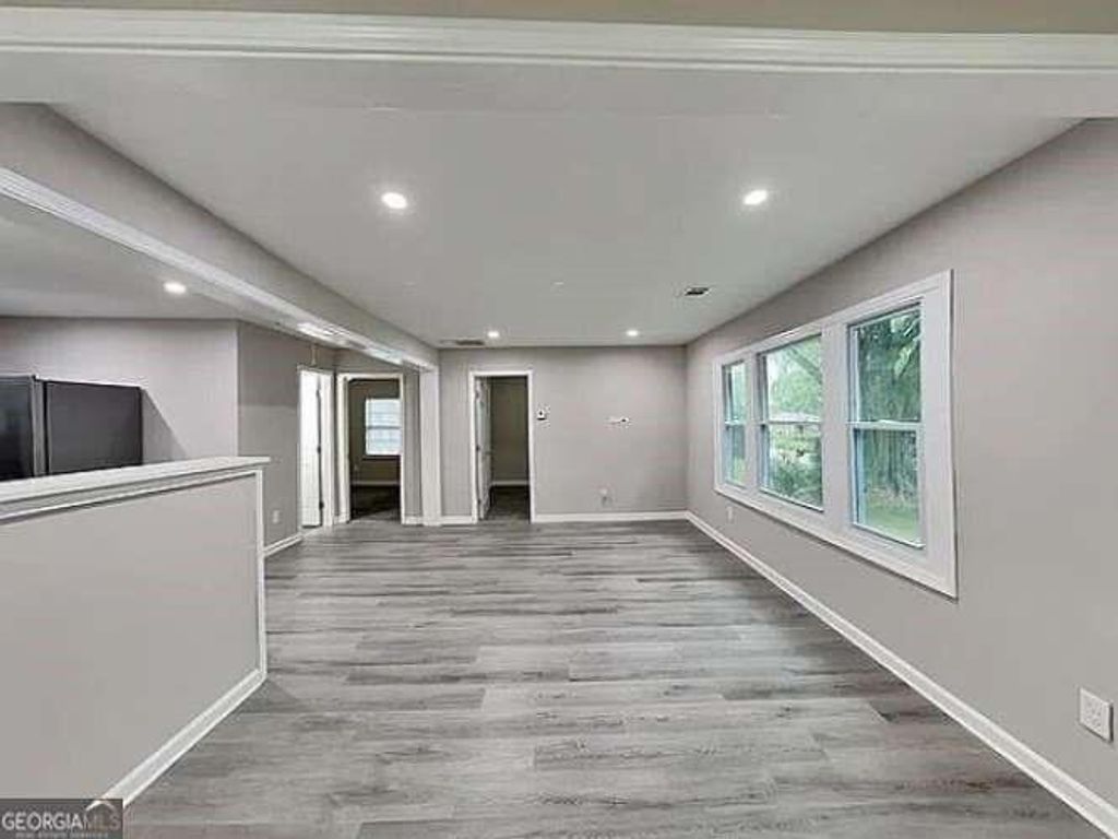 Photo of 2609 Hood Avenue NW, Atlanta, GA 30318 (MLS # 7704675)