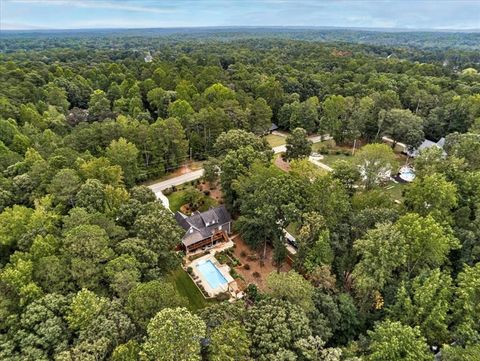 A home in Douglasville