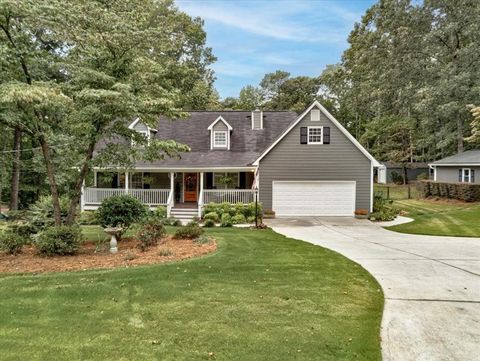 A home in Douglasville