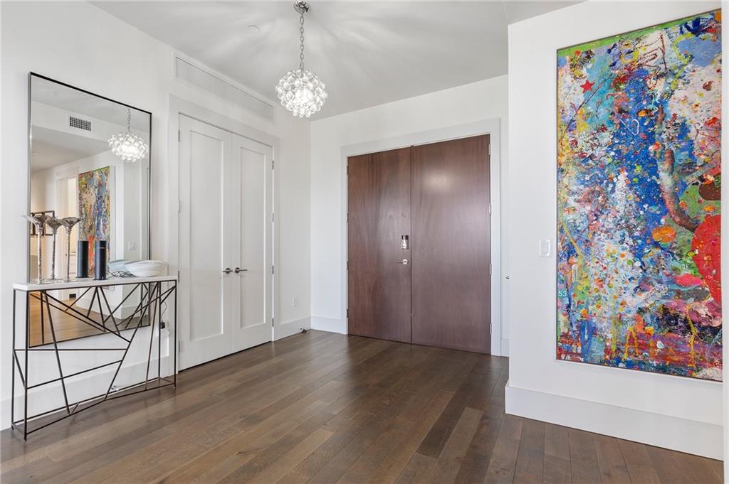 3107 Peachtree Road NE 1101