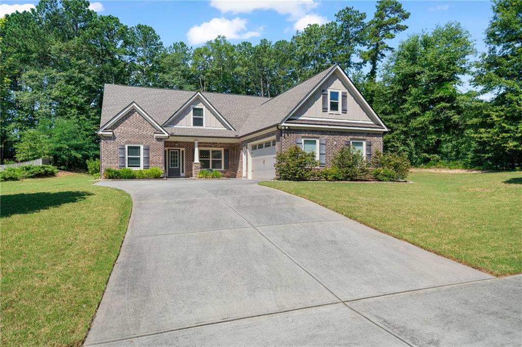 902 Edgewater Drive