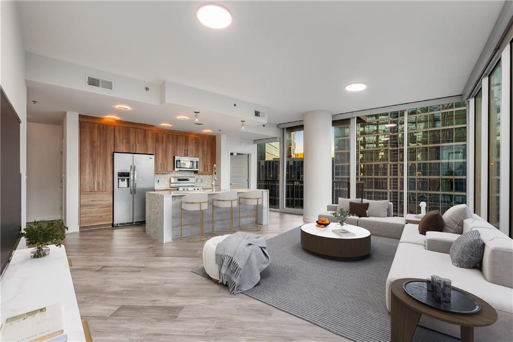 1080 Peachtree Street NE 910