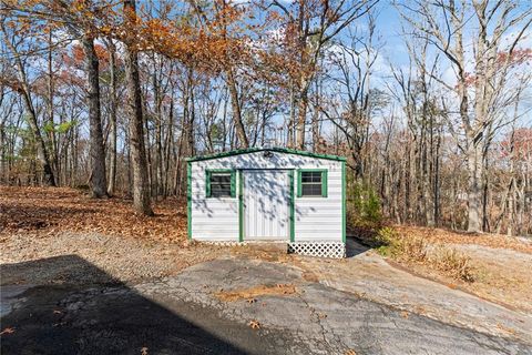 A home in Dahlonega