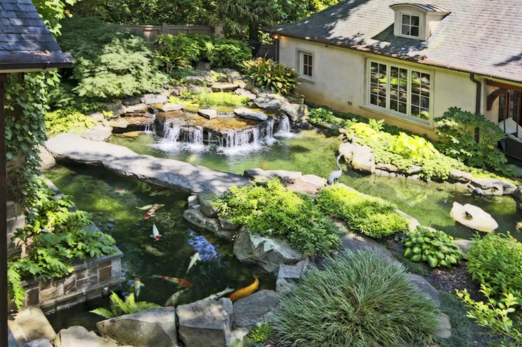 Tuxedo Park - Residential