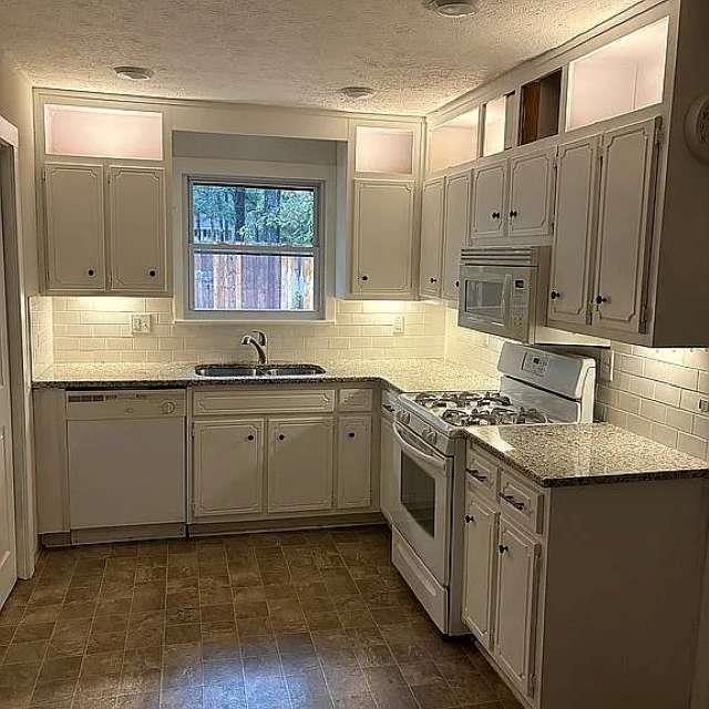 231 Meadowbrook Drive