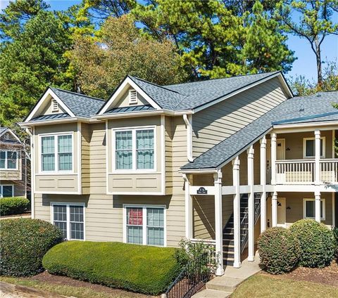 Condo For Sale - 21 Muncy Court<br/> Smyrna, GA 30080