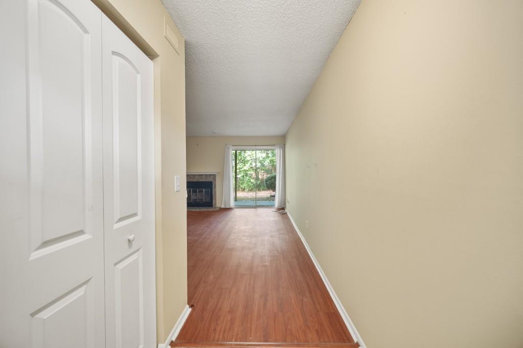 21 Muncy Court SE