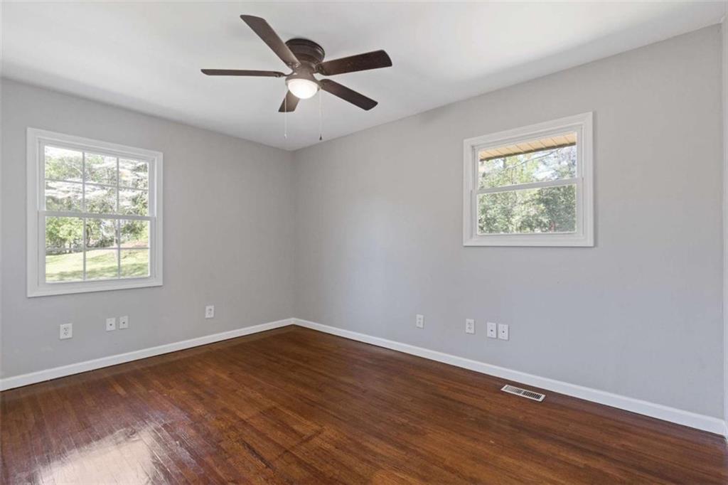 6414 Bimini Drive, Forest Park, Georgia image 12