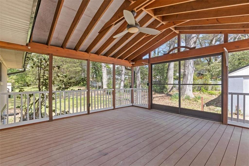 6414 Bimini Drive, Forest Park, Georgia image 24