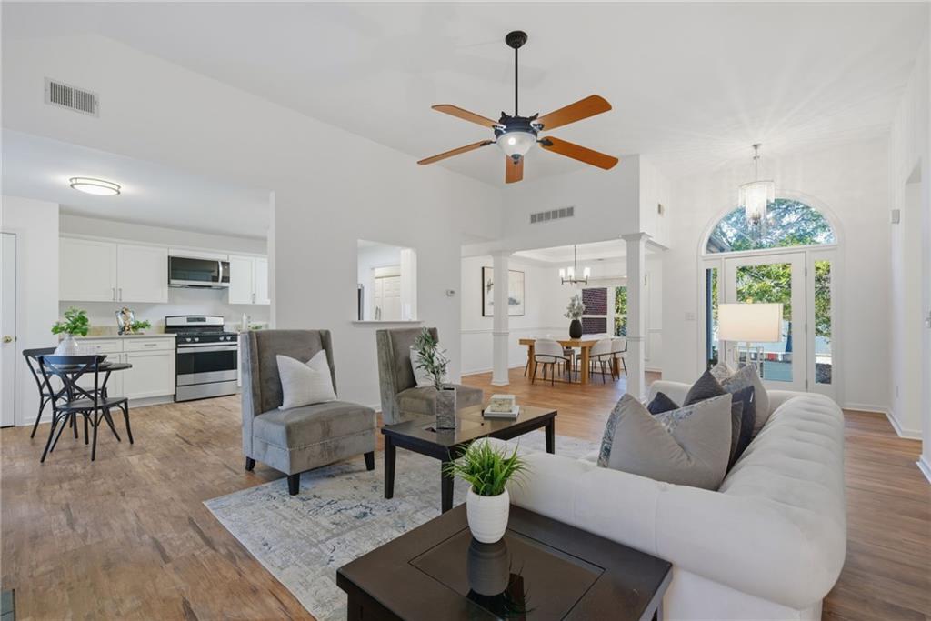 Churchill Downs - Residential