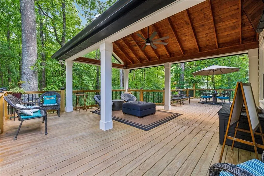 Cumming, Georgia 30041, United States, 5 Bedrooms Bedrooms, ,4 BathroomsBathrooms,Residential,Active,139409