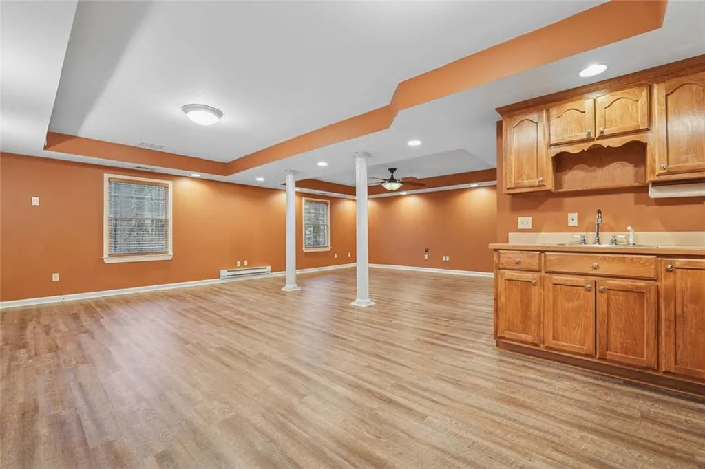 Cumming, Georgia 30041, United States, 5 Bedrooms Bedrooms, ,4 BathroomsBathrooms,Residential,Active,139409