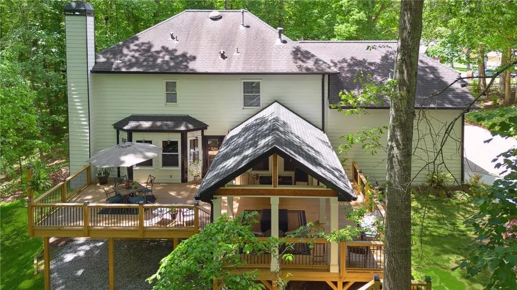 Cumming, Georgia 30041, United States, 5 Bedrooms Bedrooms, ,4 BathroomsBathrooms,Residential,Active,139409