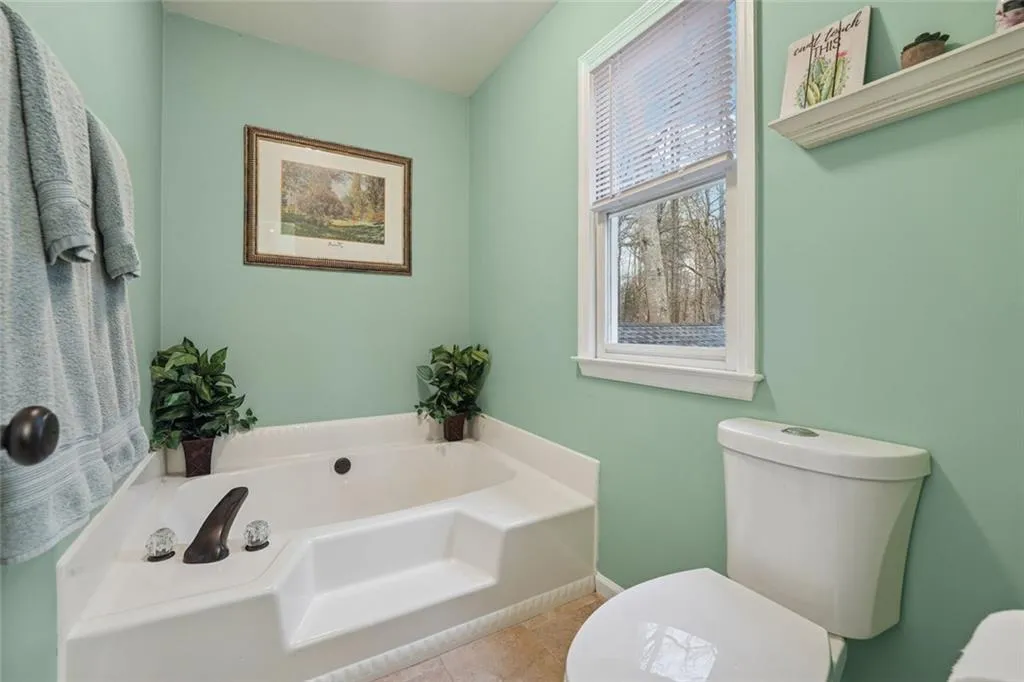 Cumming, Georgia 30041, United States, 5 Bedrooms Bedrooms, ,4 BathroomsBathrooms,Residential,Active,139409