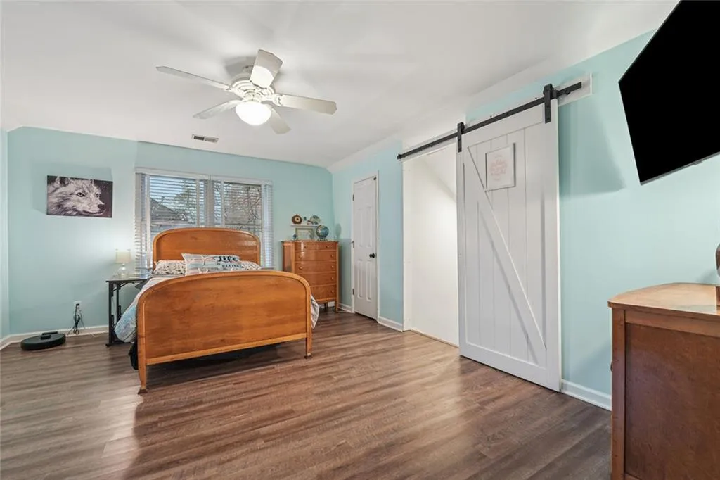 Cumming, Georgia 30041, United States, 5 Bedrooms Bedrooms, ,4 BathroomsBathrooms,Residential,Active,139409