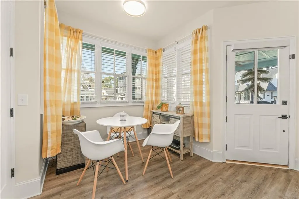 Kennesaw, Georgia 30144, United States, 2 Bedrooms Bedrooms, ,2 BathroomsBathrooms,Residential,Active,29233