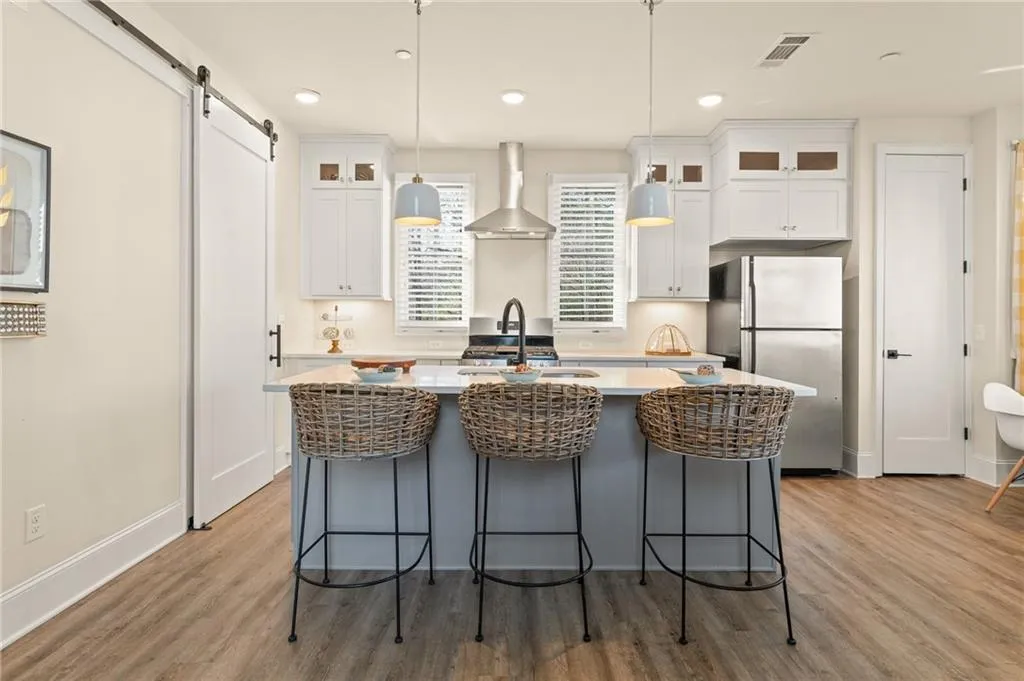 Kennesaw, Georgia 30144, United States, 2 Bedrooms Bedrooms, ,2 BathroomsBathrooms,Residential,Active,29233