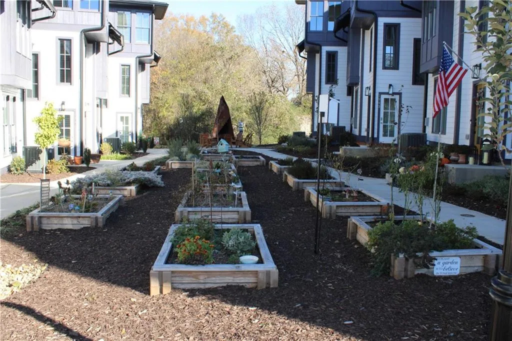 Kennesaw, Georgia 30144, United States, 2 Bedrooms Bedrooms, ,2 BathroomsBathrooms,Residential,Active,29233