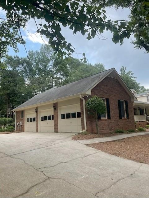 1356 Lake Forest Lane