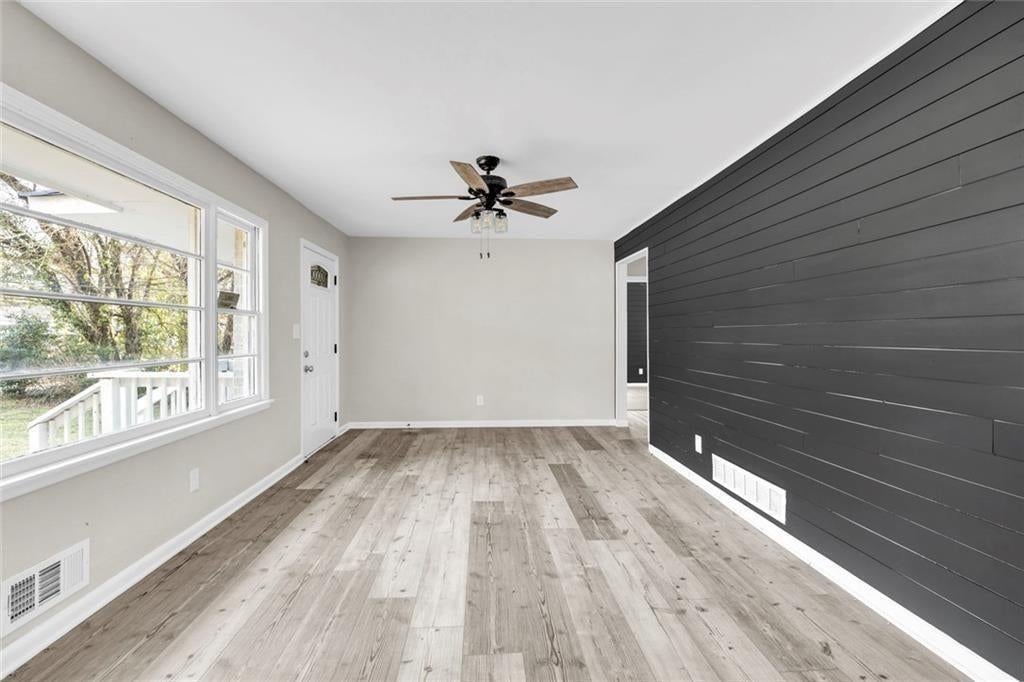 2406 Tilson Road