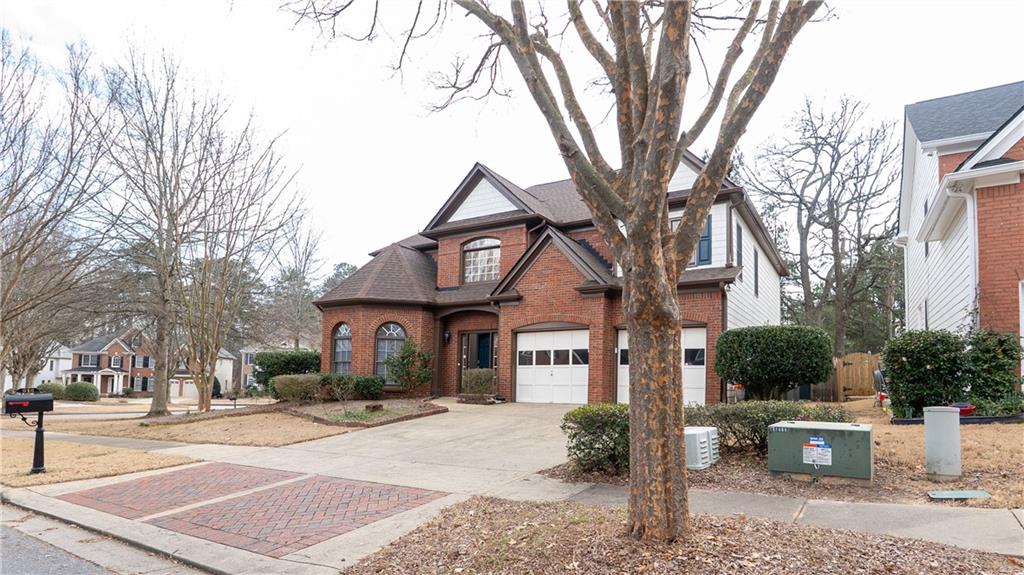 916 Bishops Crossing