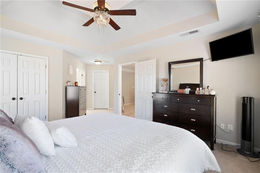 720 Lakeglen Drive, Suwanee, Georgia image 24