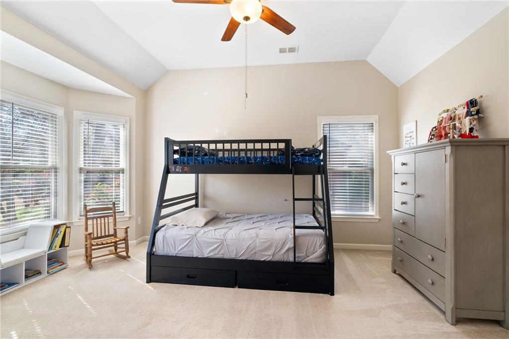 720 Lakeglen Drive, Suwanee, Georgia image 33