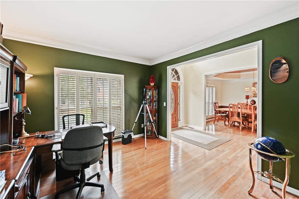 1011 Crofton Landing