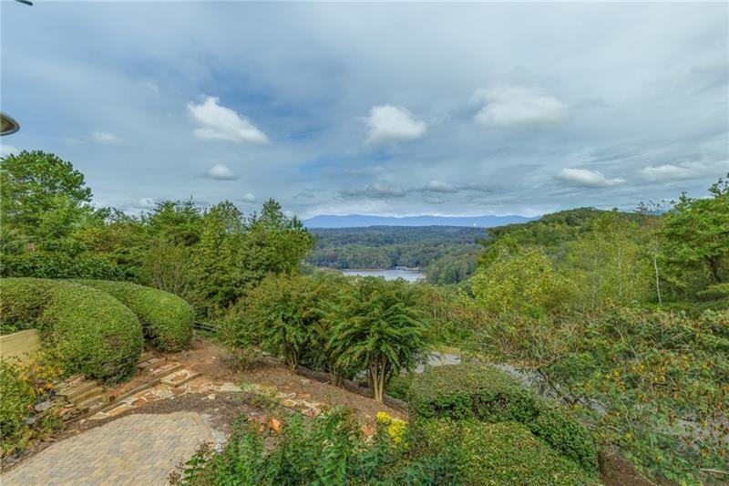 5739 Ridgewater Circle