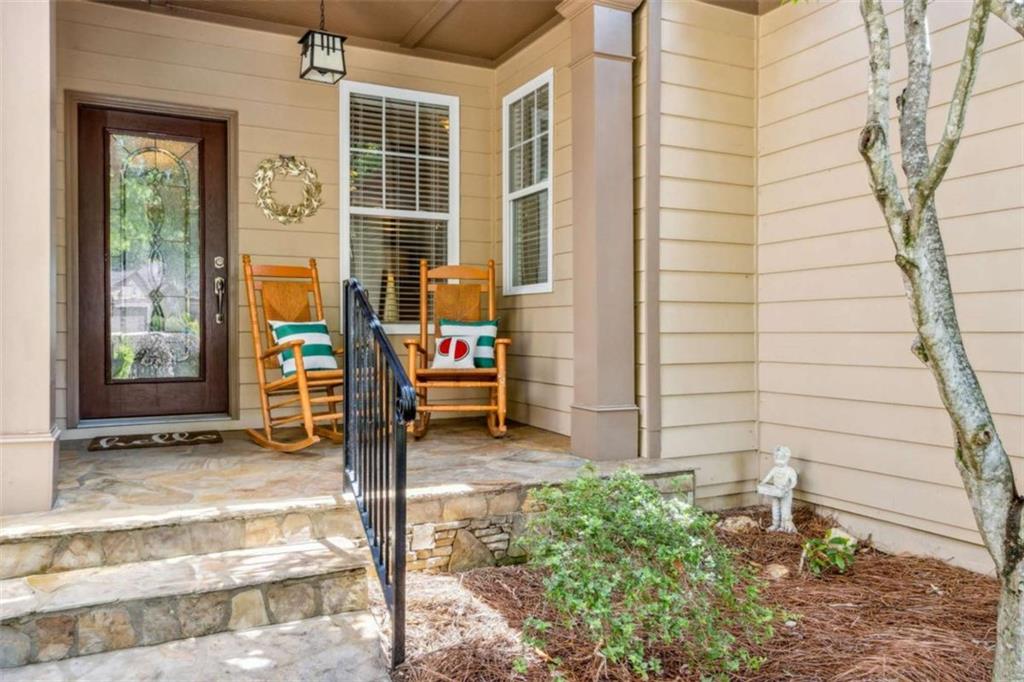 601 Laurel Crossing