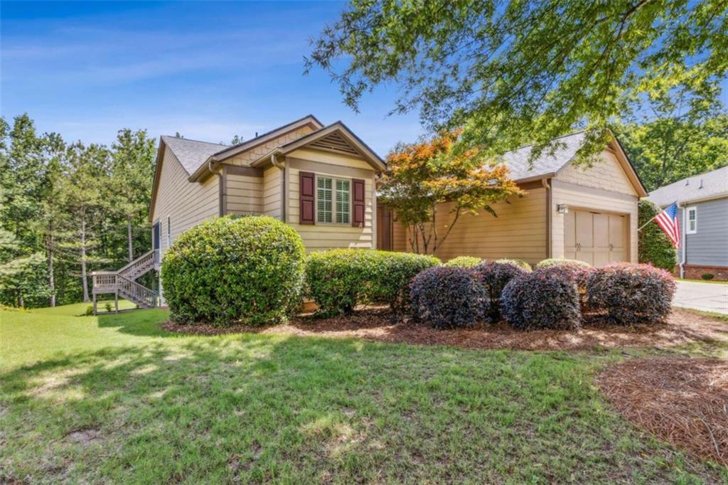 601 Laurel Crossing