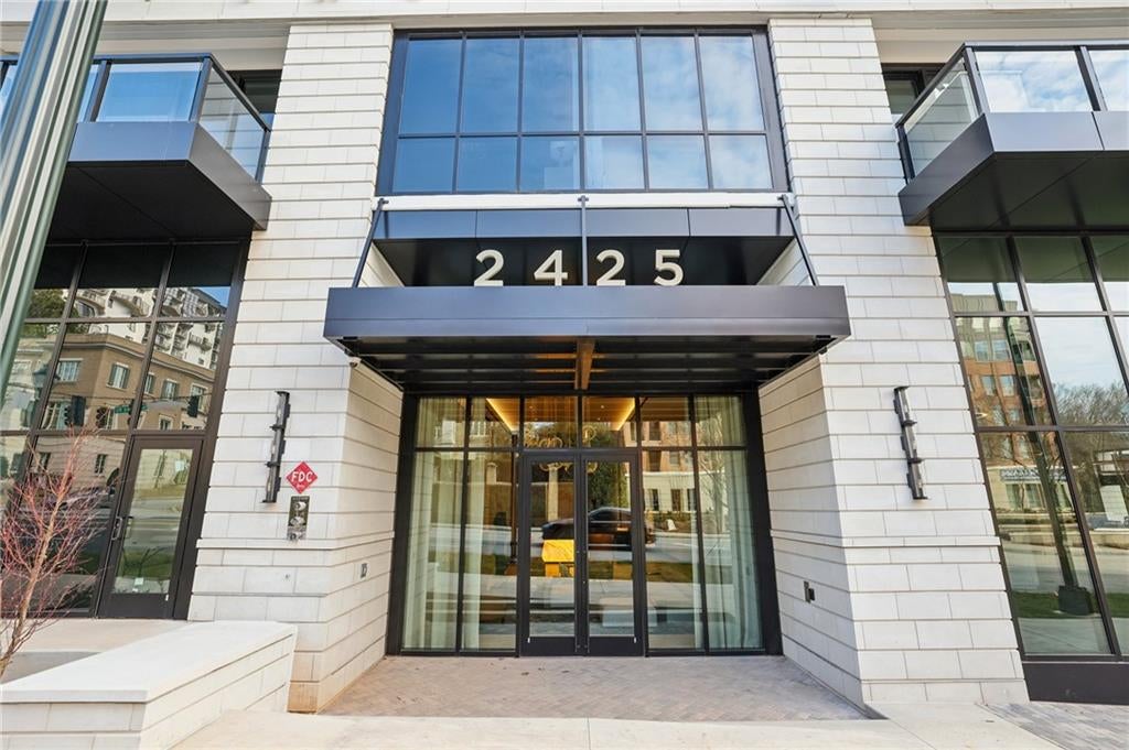 2425 Peachtree Road 501