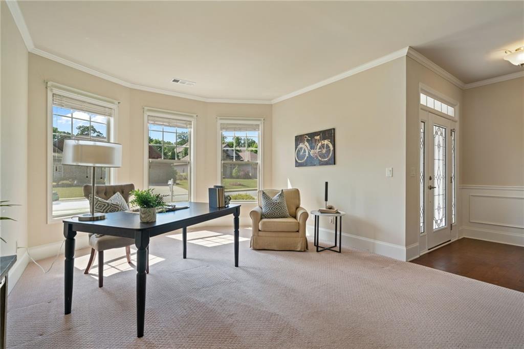 6805 Bransford Drive, Cumming, Georgia image 11