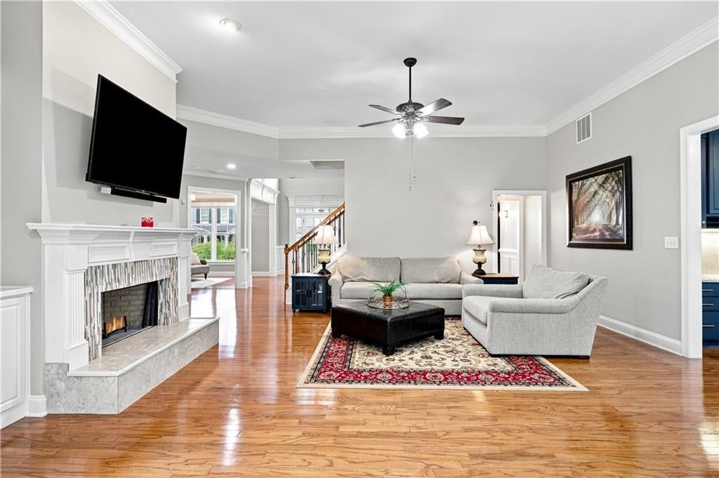 512 Vickery Arbor Drive