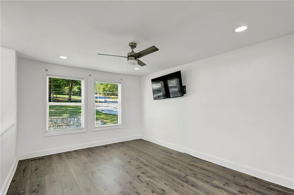 3286 Sunderland Drive
