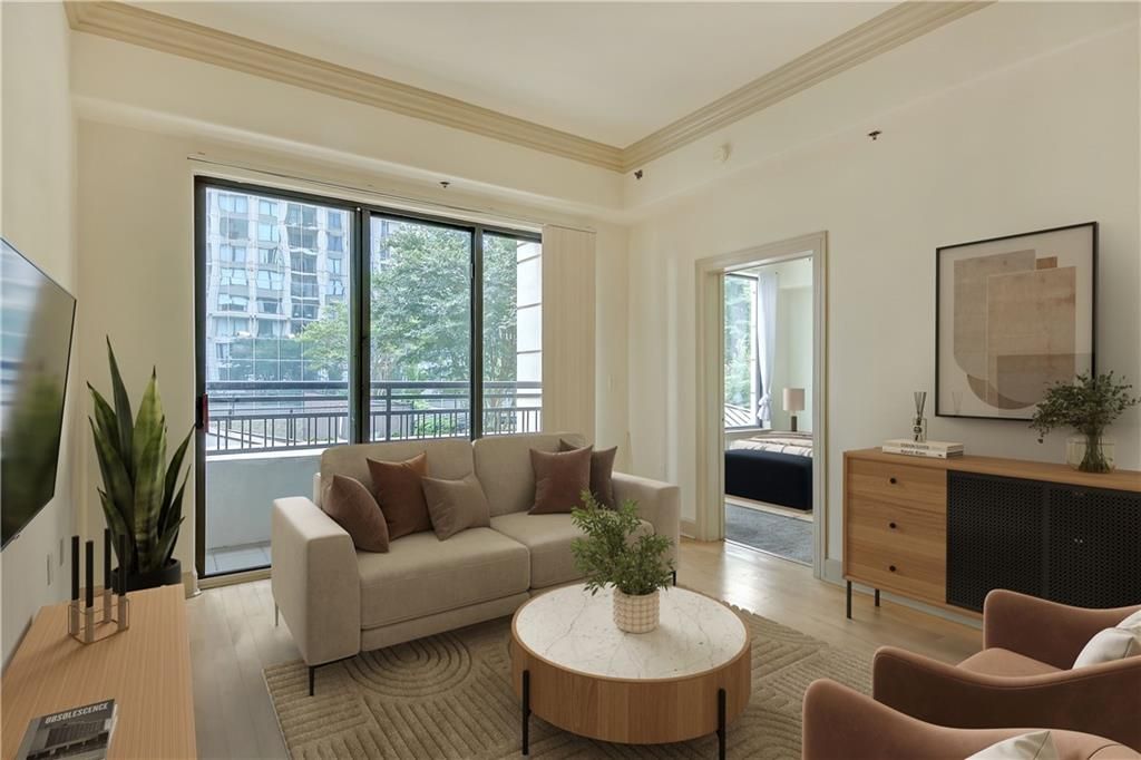 Photo of 3445 Stratford Road NE #305, Atlanta, GA 30326 (MLS # 7685316)